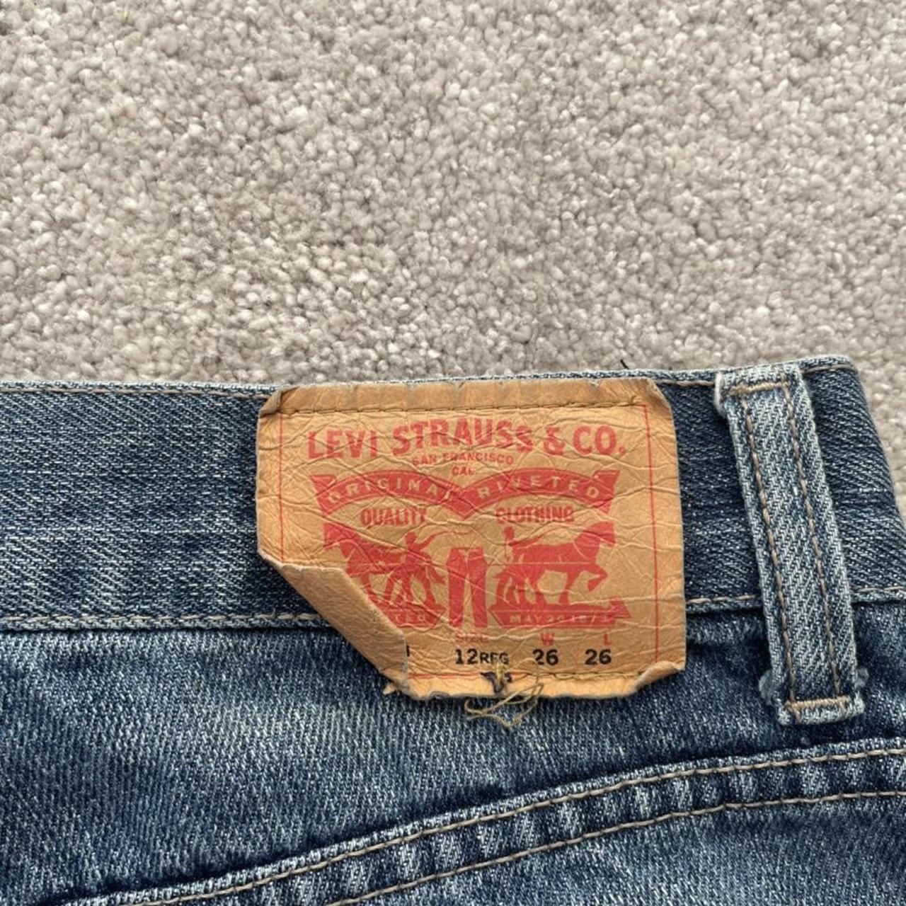 Levi's Women's Blue Jeans | Depop