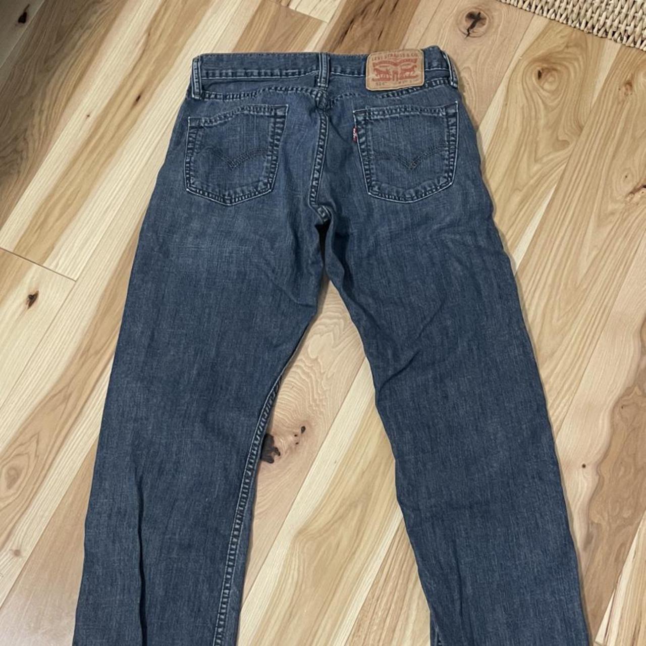 LEVI 514 jeans Baggy y2k W29 L30 Thrifted in great... - Depop