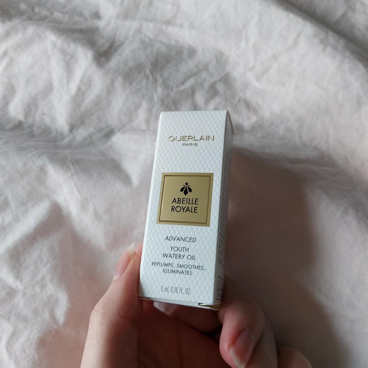 Guerlain Paris Abeille Royale Advanced Youth Watery... Depop