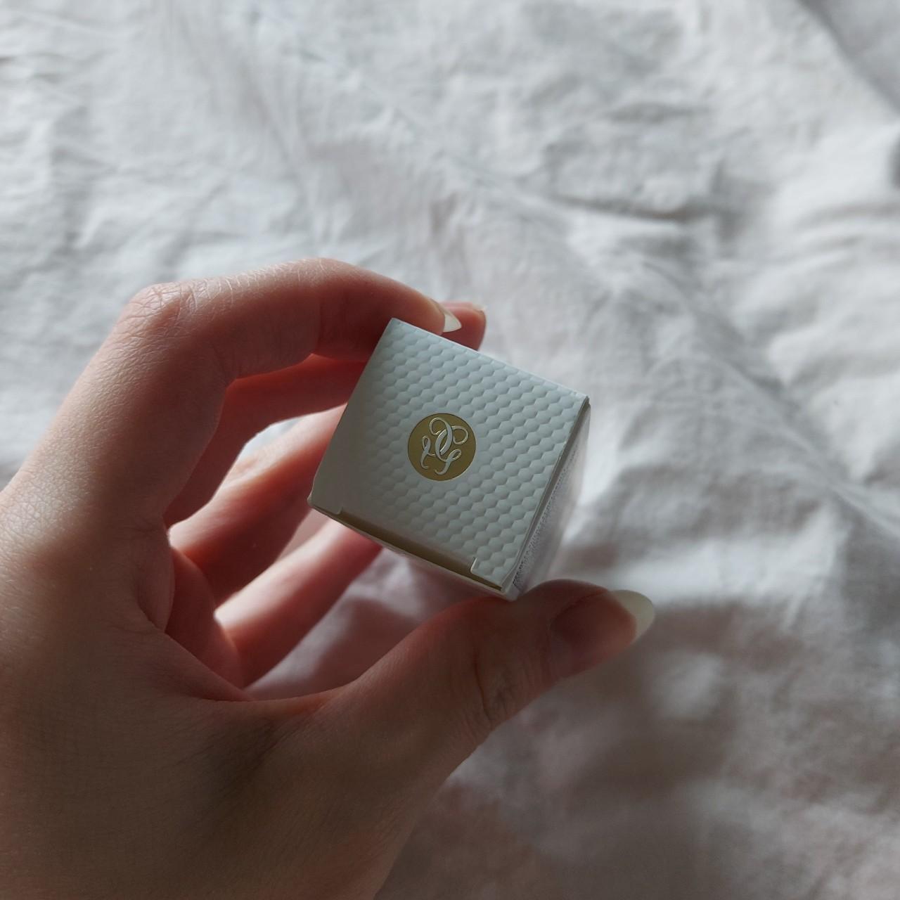 Guerlain Paris Abeille Royale Advanced Youth Watery... Depop