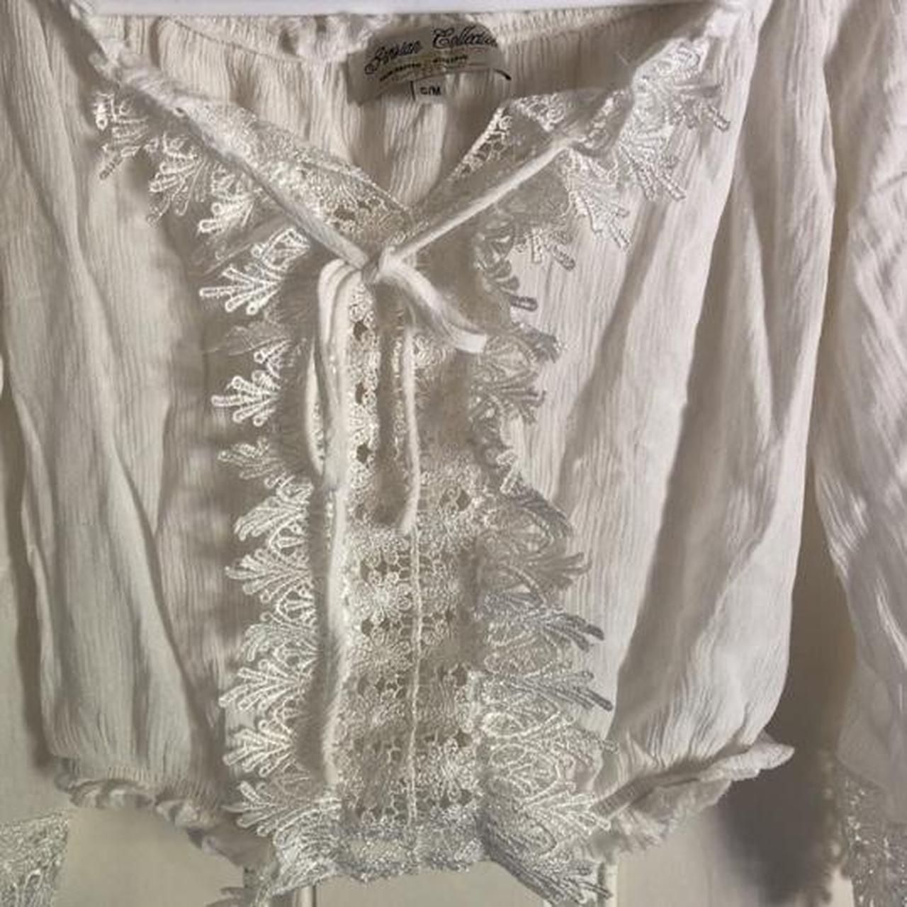 🤍White boho lace top 🤍Size Small/medium. Would... - Depop