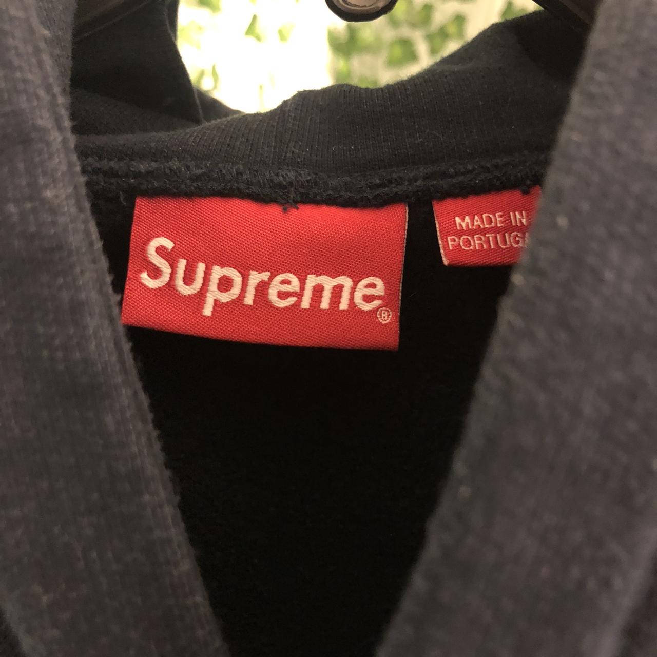 Supreme “Blocked” Hoodie from FW 17 😳 •Size: - Depop