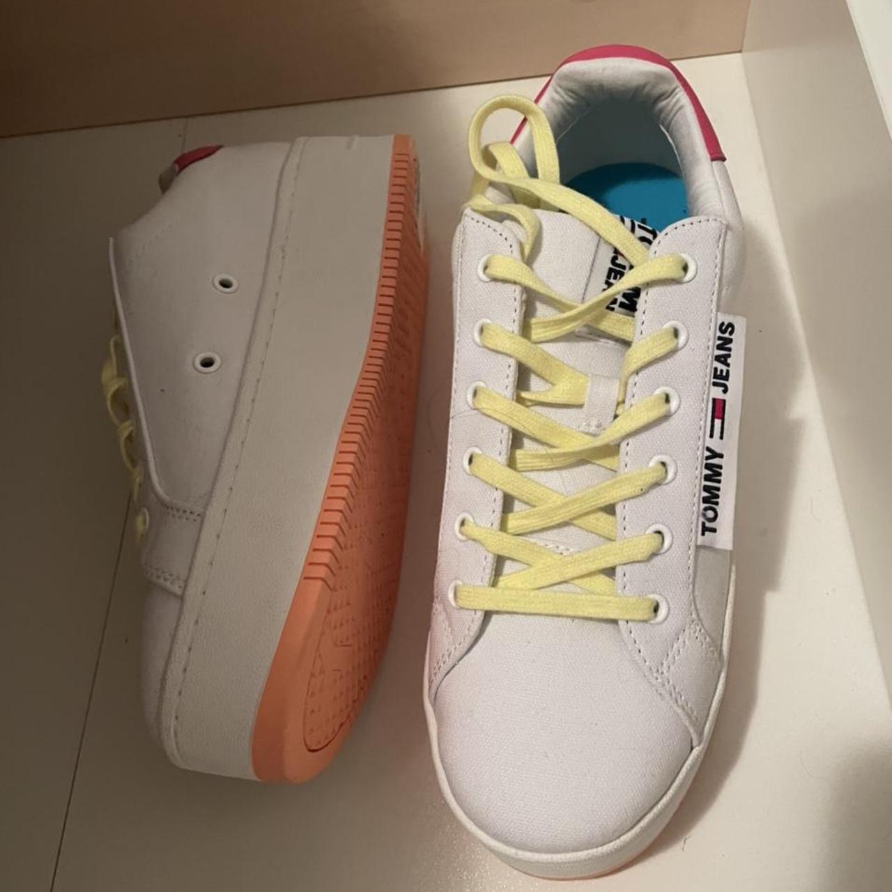 hilfiger platform sneakers