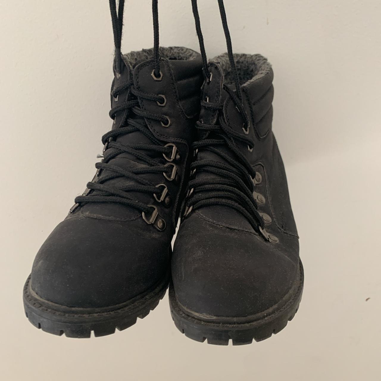 timberland dupes novo black boots size 6 #boots... - Depop