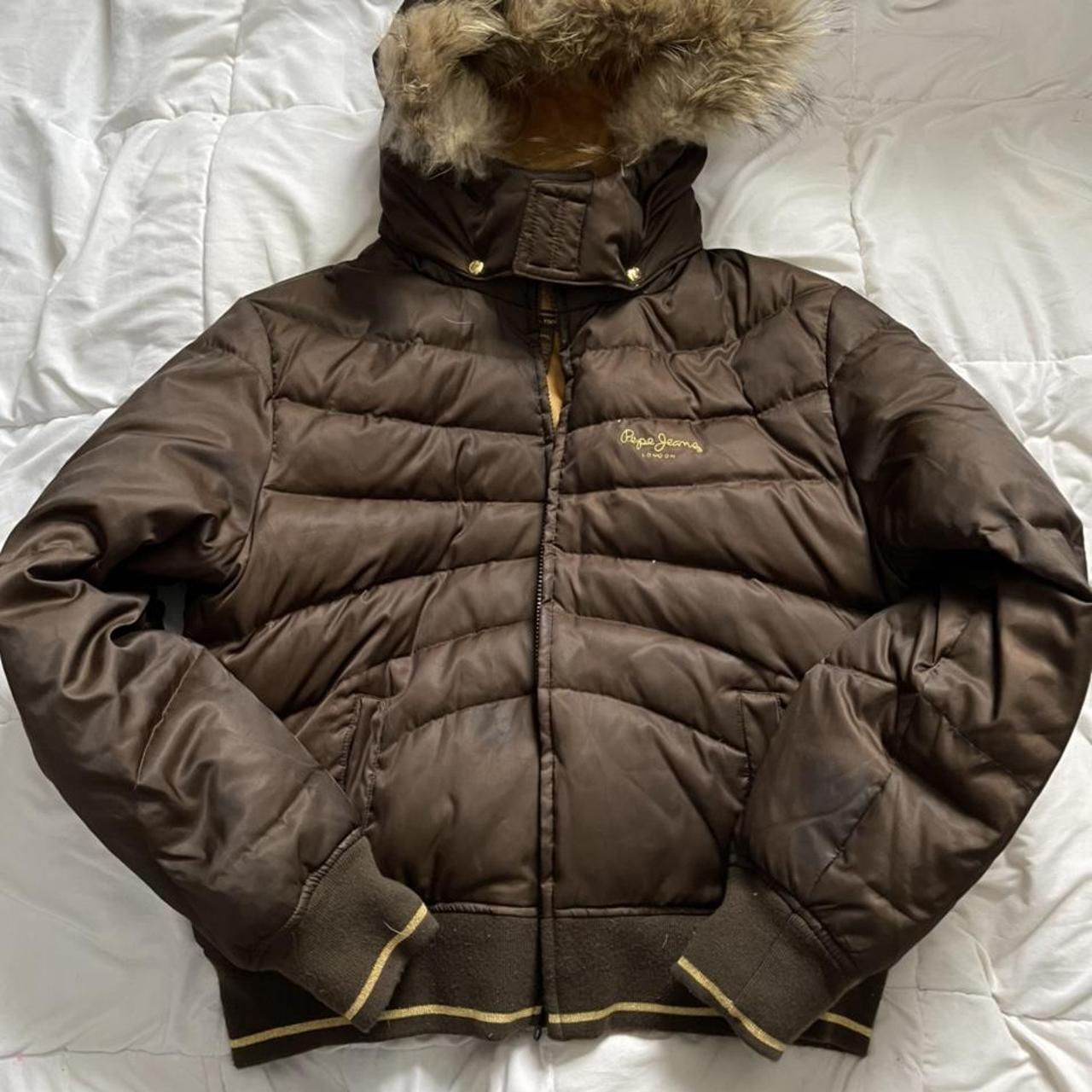 brown cropped north face puffer