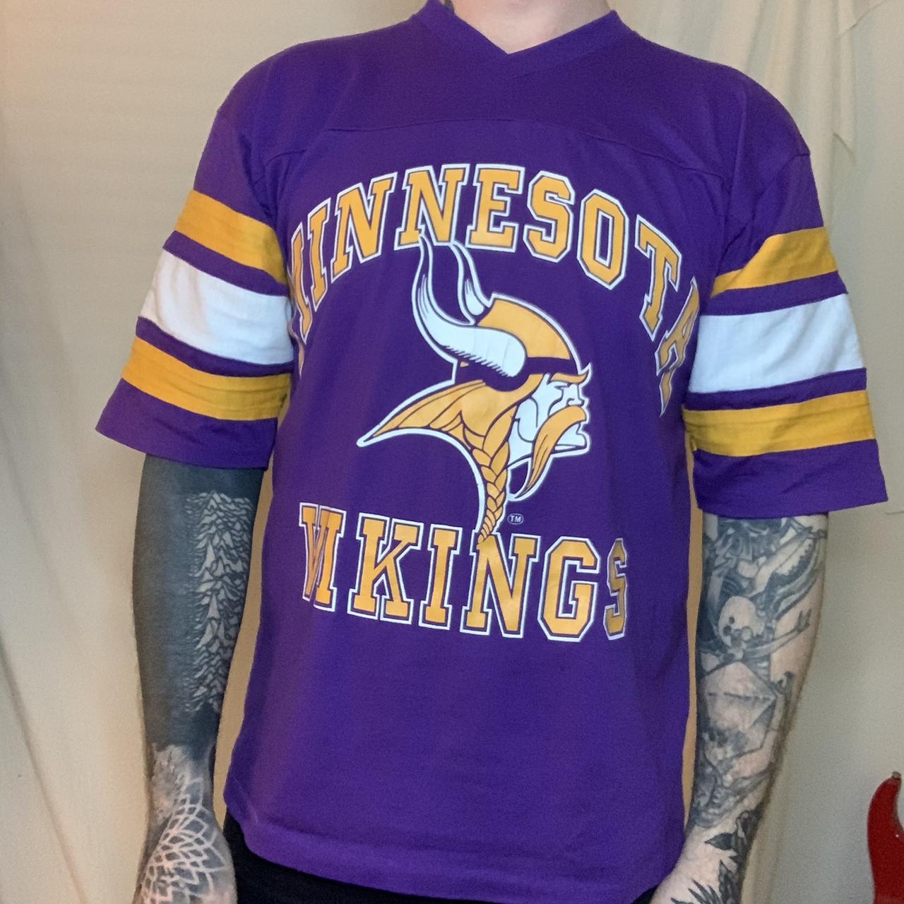 Vintage 90's Minnesota Vikings Tshirt Single stitch, - Depop