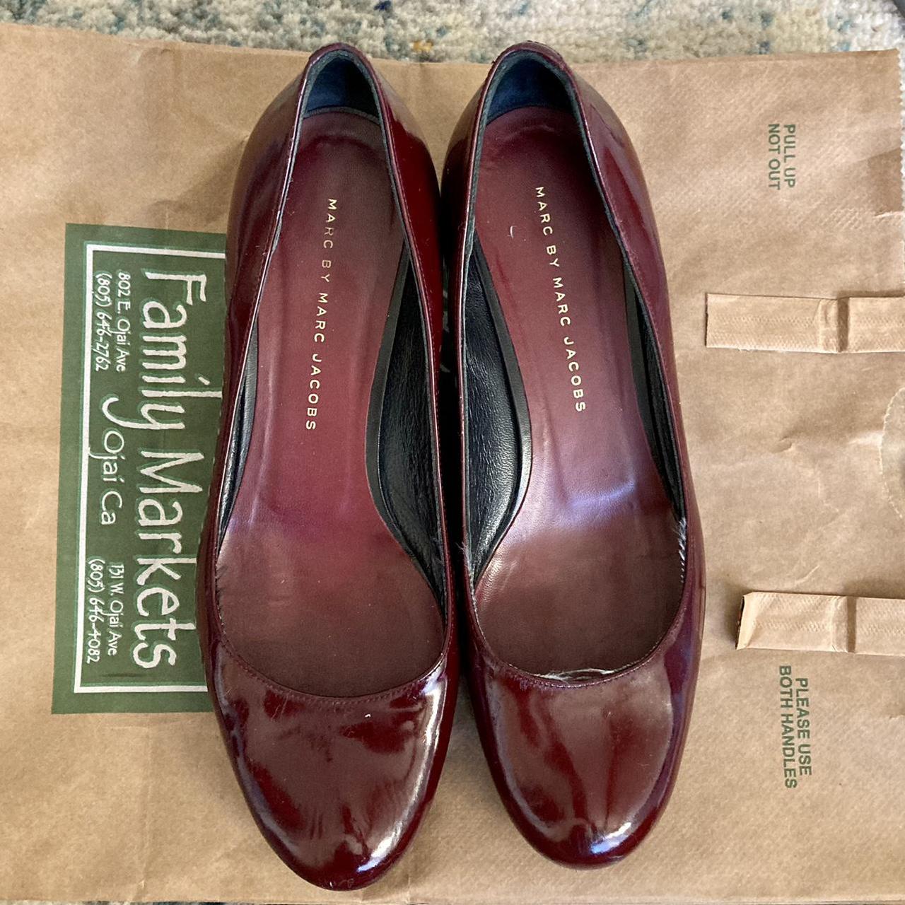 Marc Jacobs Women's Burgundy Ballet-shoes | Depop