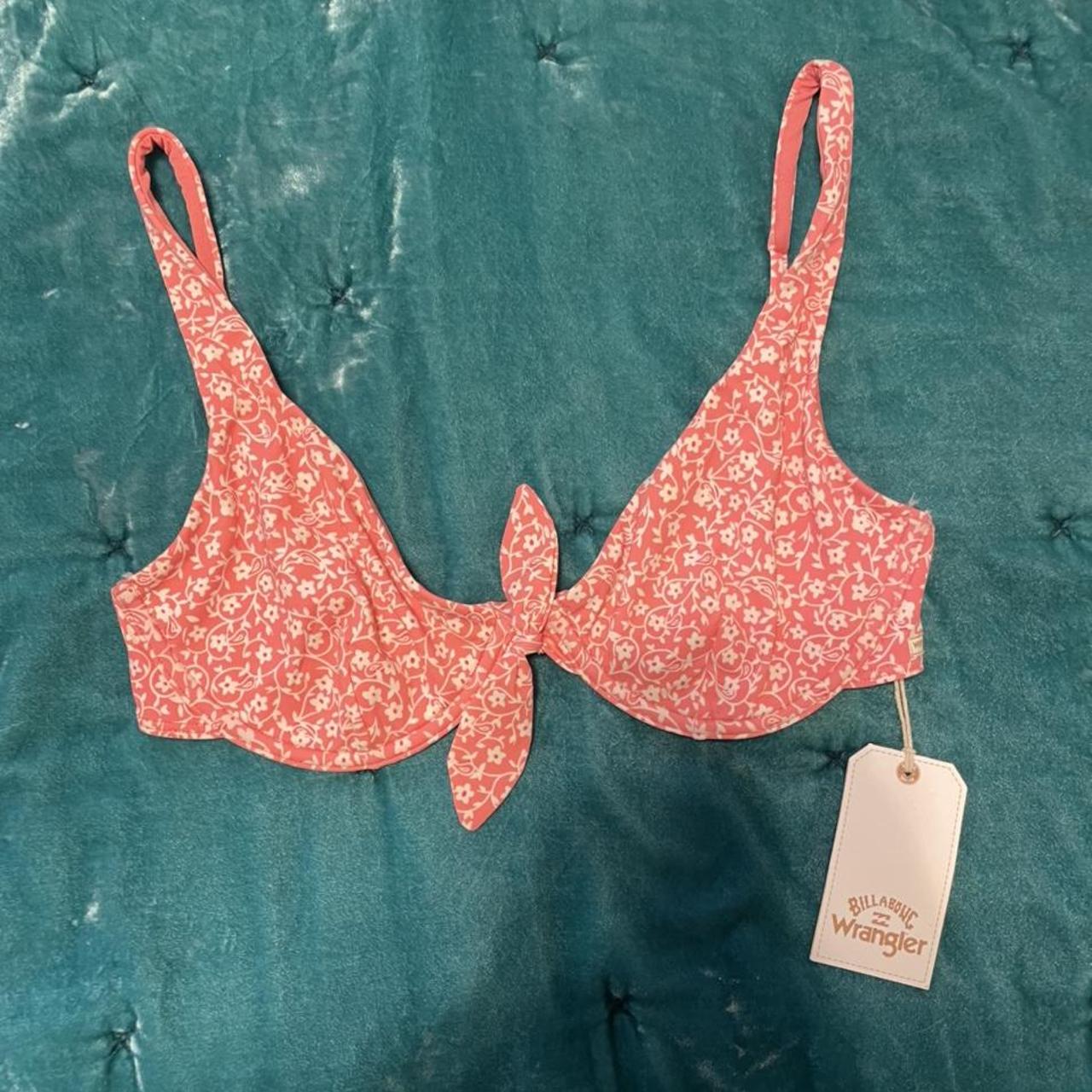 Super cute Billabong x Wrangler pink floral bikini... Depop