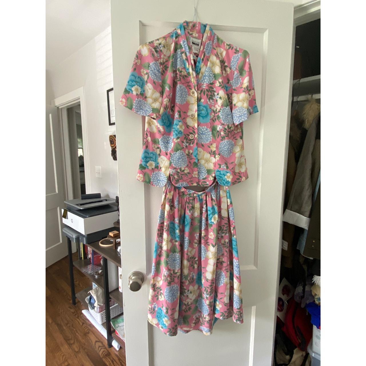 Vintage S Pink Leslie Fay Floral Two Piece Dress Depop