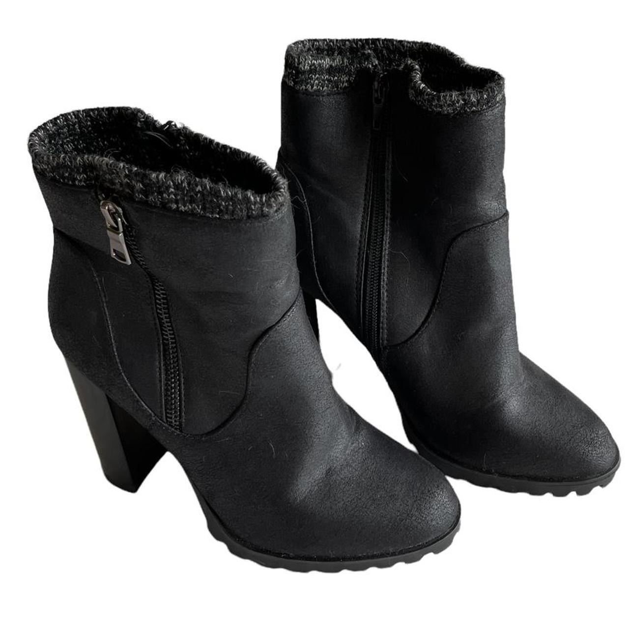 shoedazzle black booties