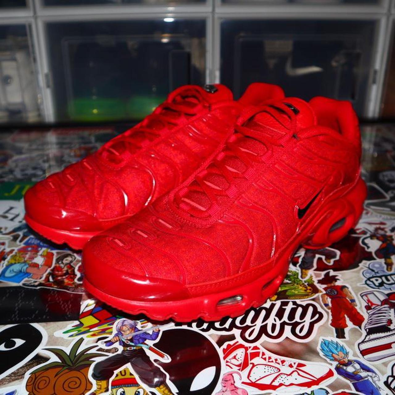 Aas wond Collectief Nike Air Max Plus Mono Red SIZE:... - Depop