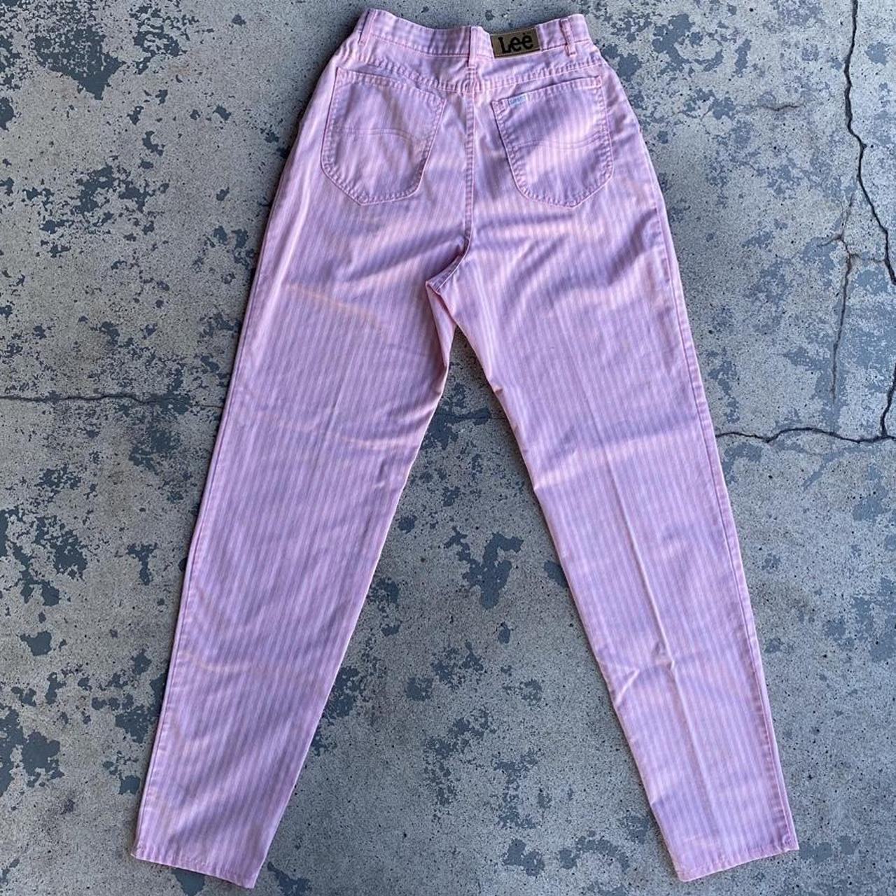 lee pink pants