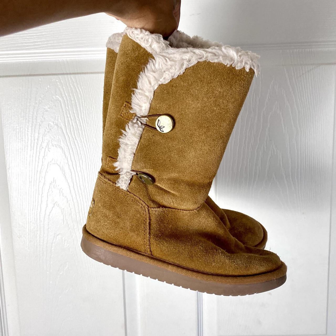 ' KOOLABURRA BY UGG KINSLEI CHESTNUT BOOTS ' Tan... - Depop