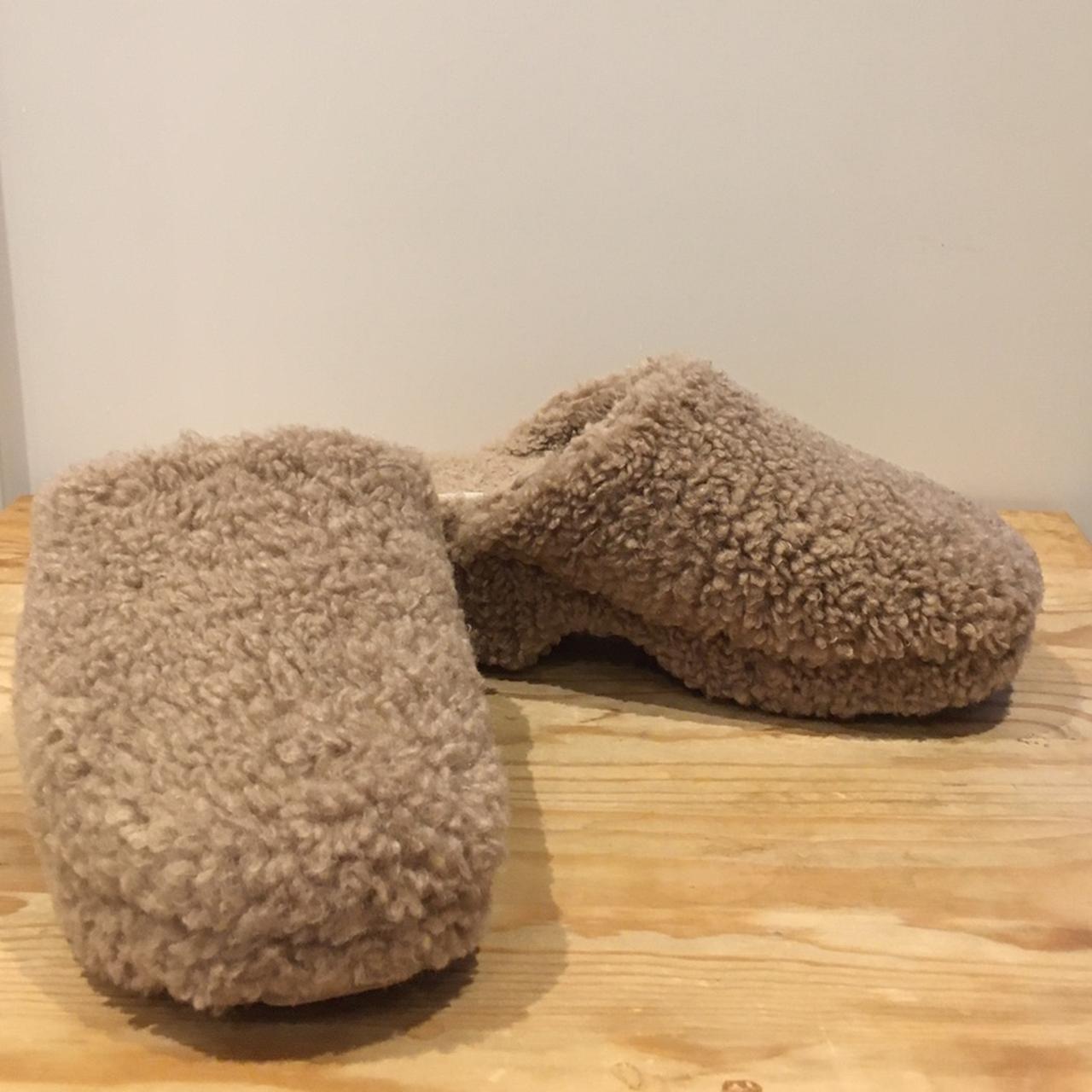 Zara home fuzzy online slippers