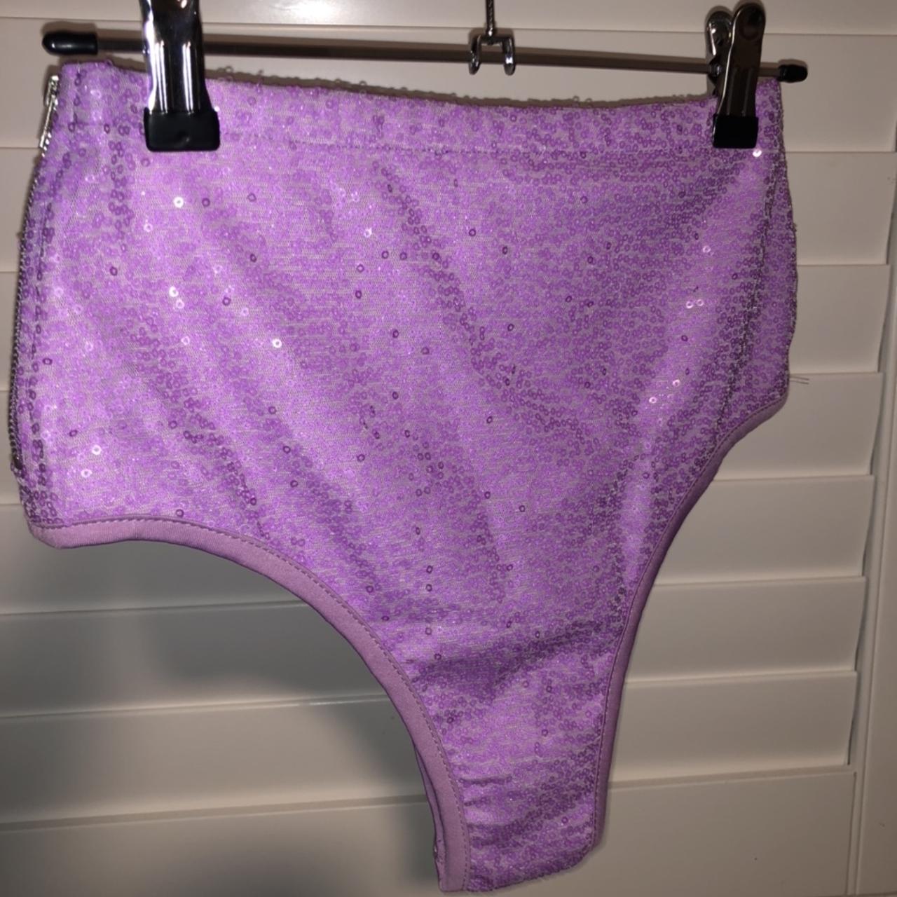 Dreamland Sequin BOOTY shorts 🍑 , Size 