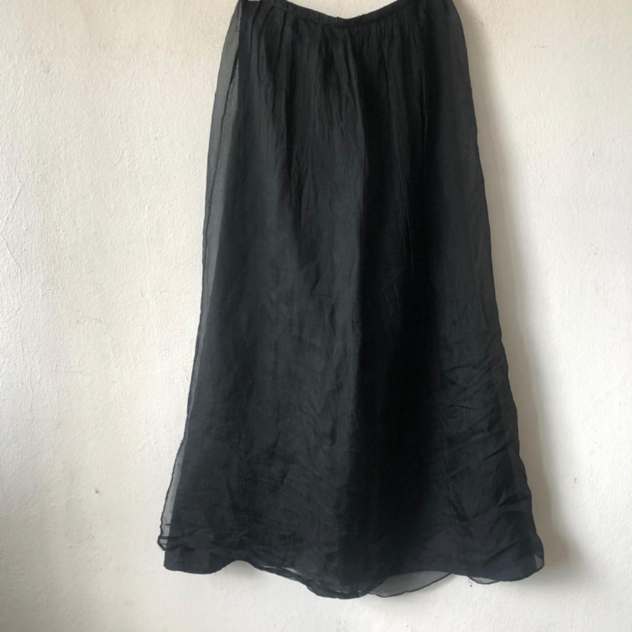 black silk skirt / by Casual corner . zipper... - Depop