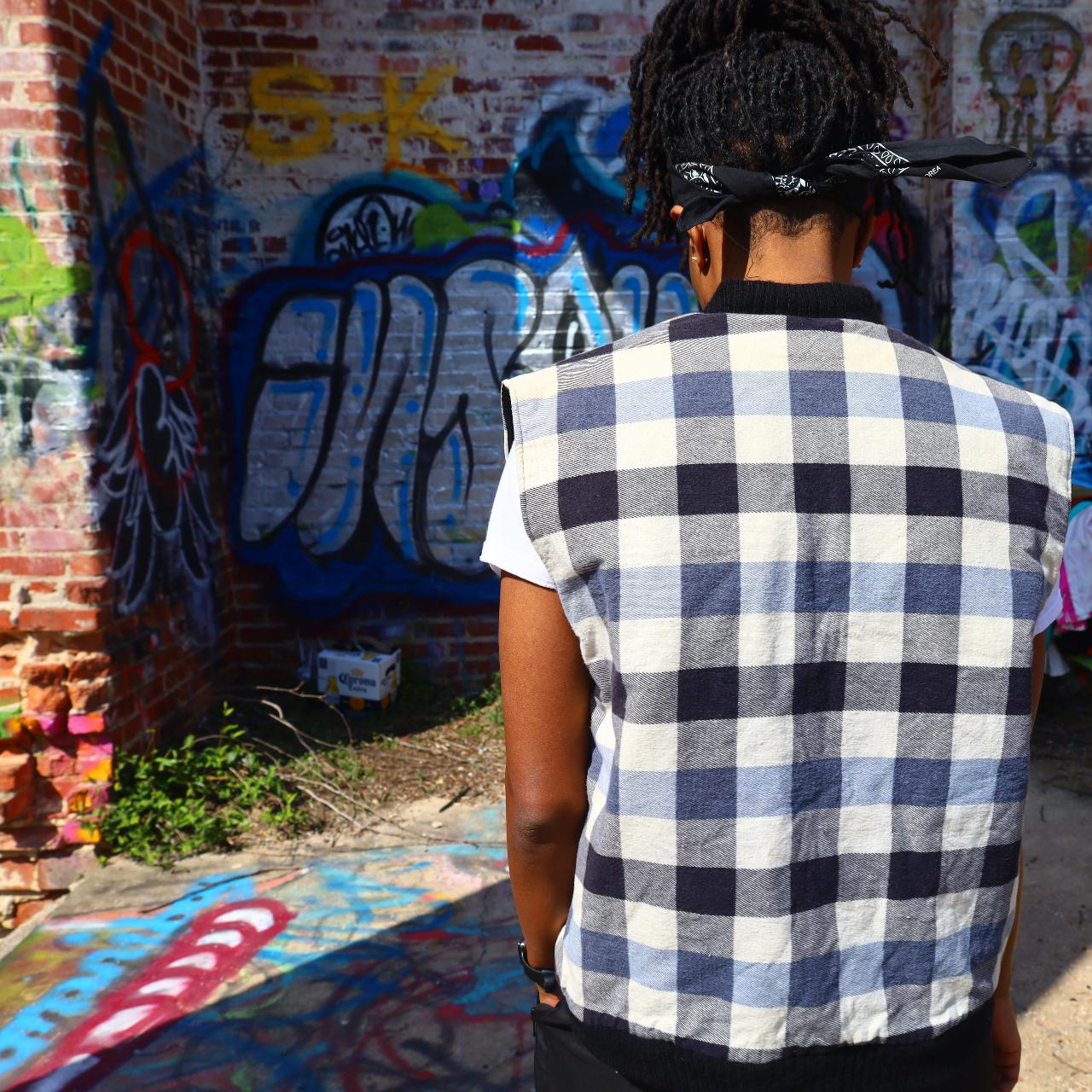 Dickies Men's White and Blue Vest Depop