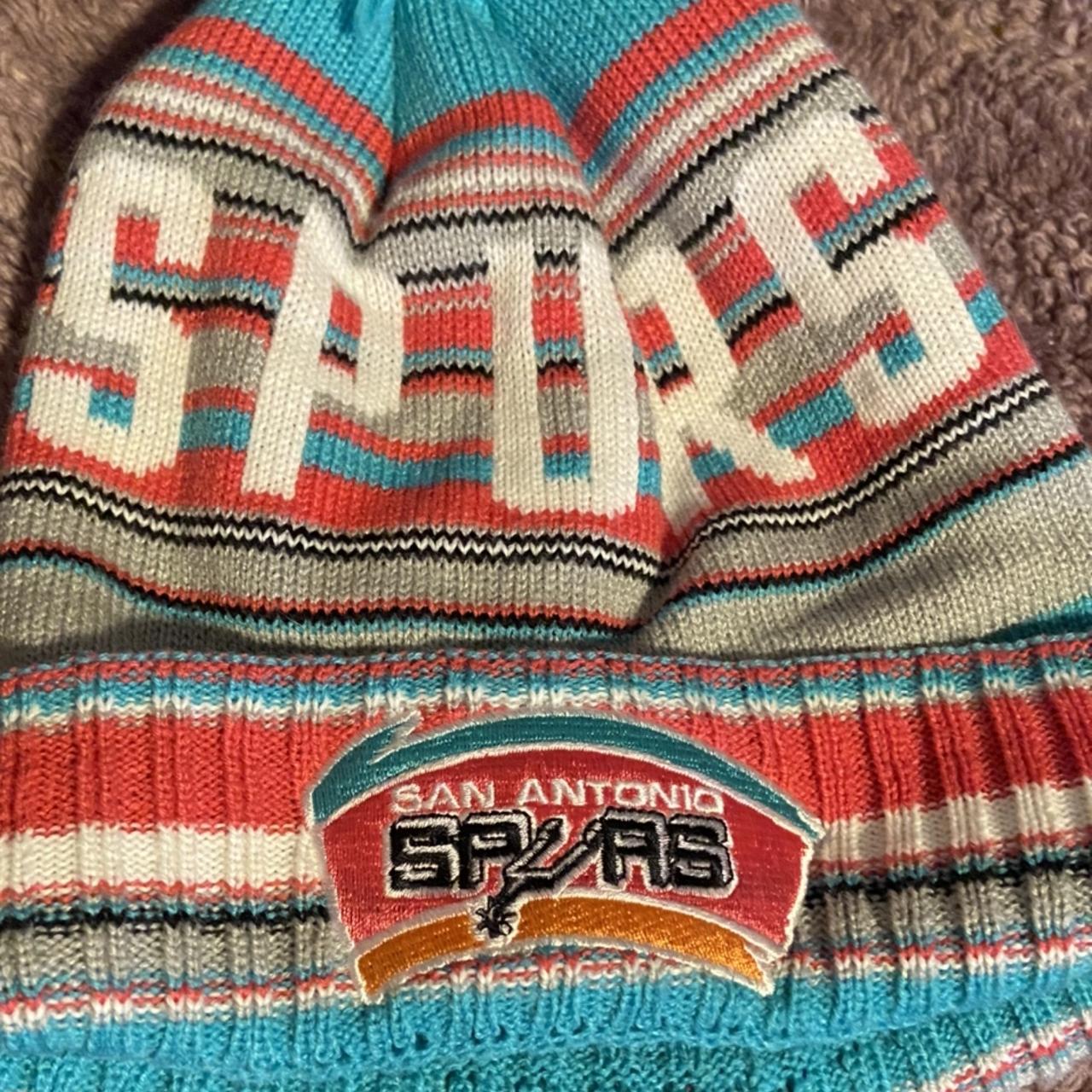 spurs beanie fiesta