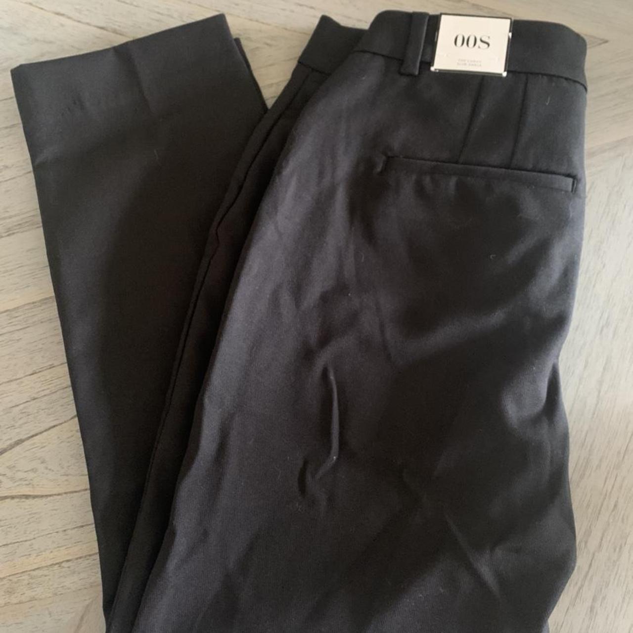 WHBM 00S curvy slim ankle trousers only ever tried... - Depop