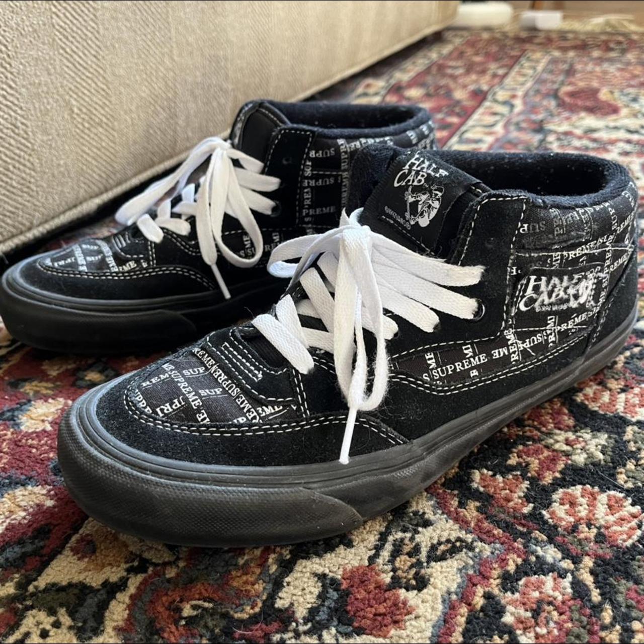 Supreme Vans Black Halfcab pro skate shoes size - Depop