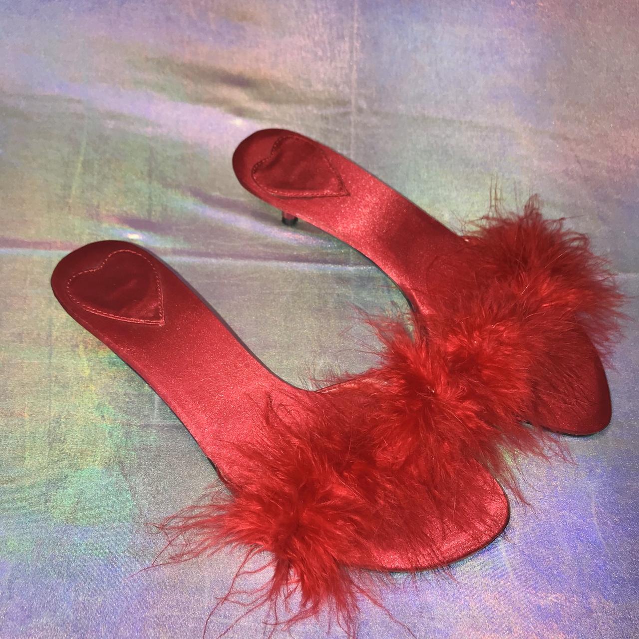 Fluffy hotsell kitten heels