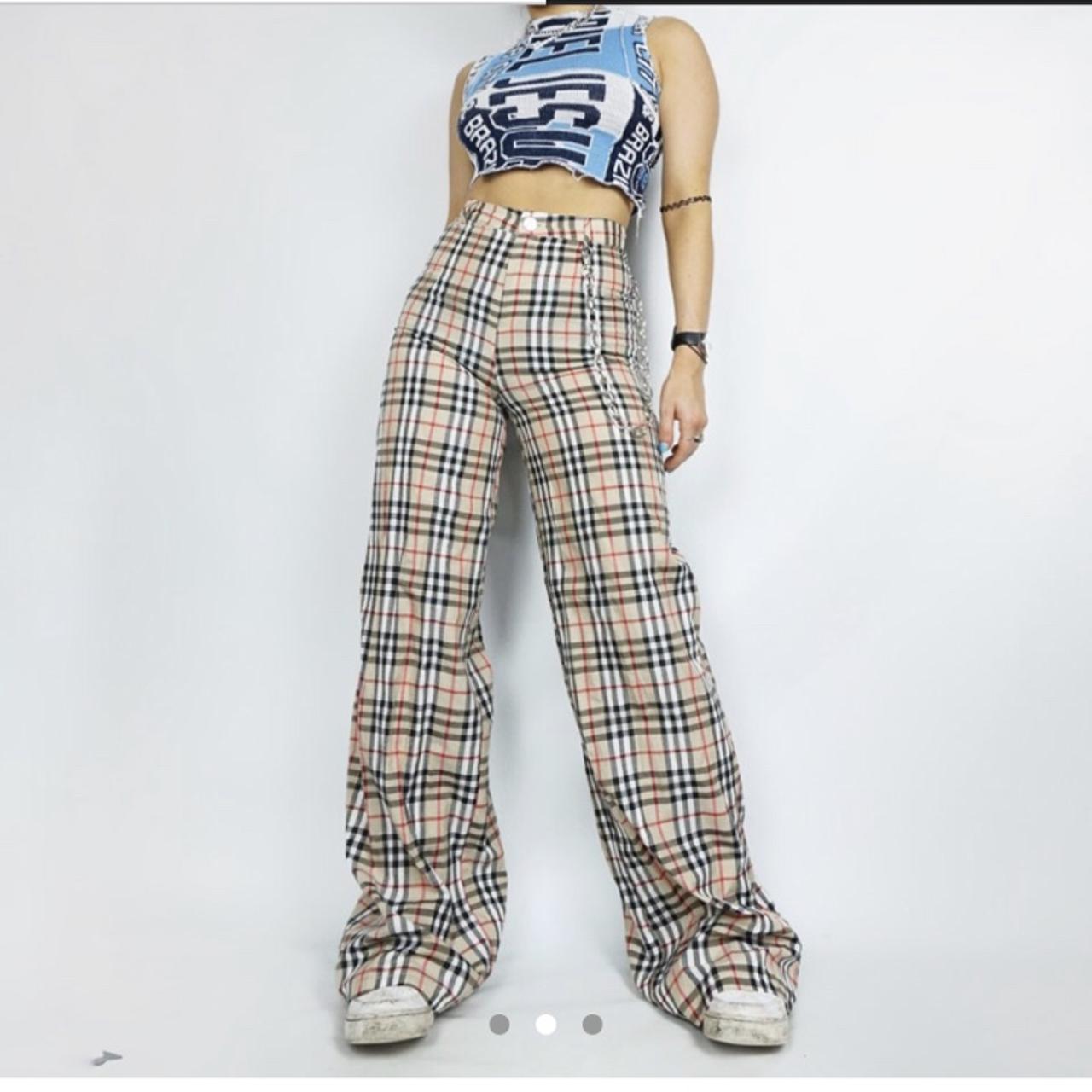 Pretty little thing store burberry trousers