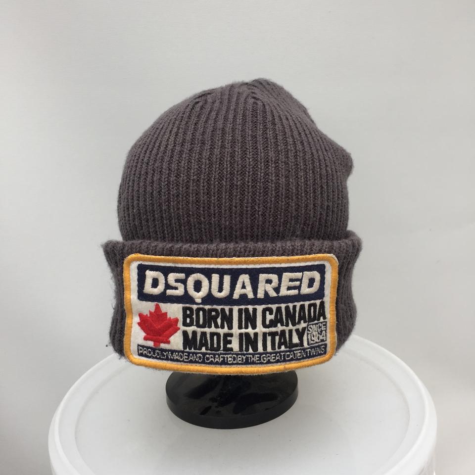 grey dsquared beanie