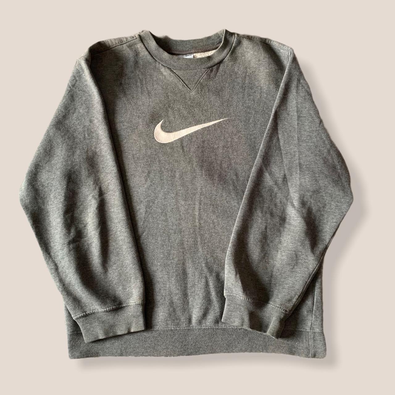 nike jumper centre tick