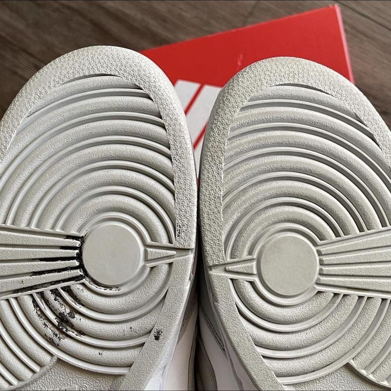 dunk low grey fog on foot