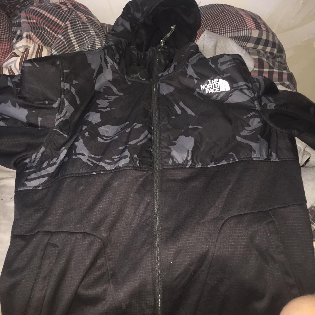 North face best sale camo jacket black