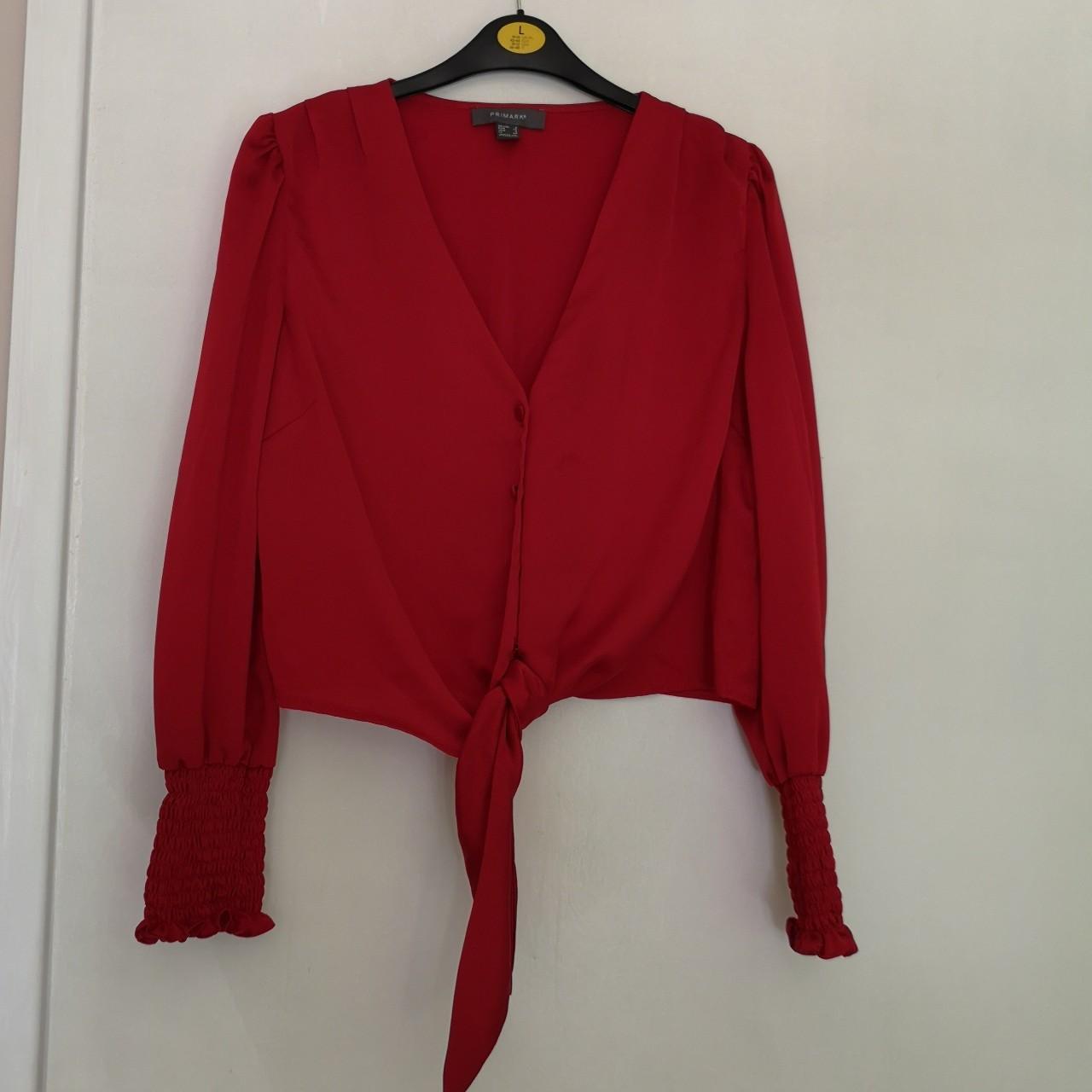 primark red shirt