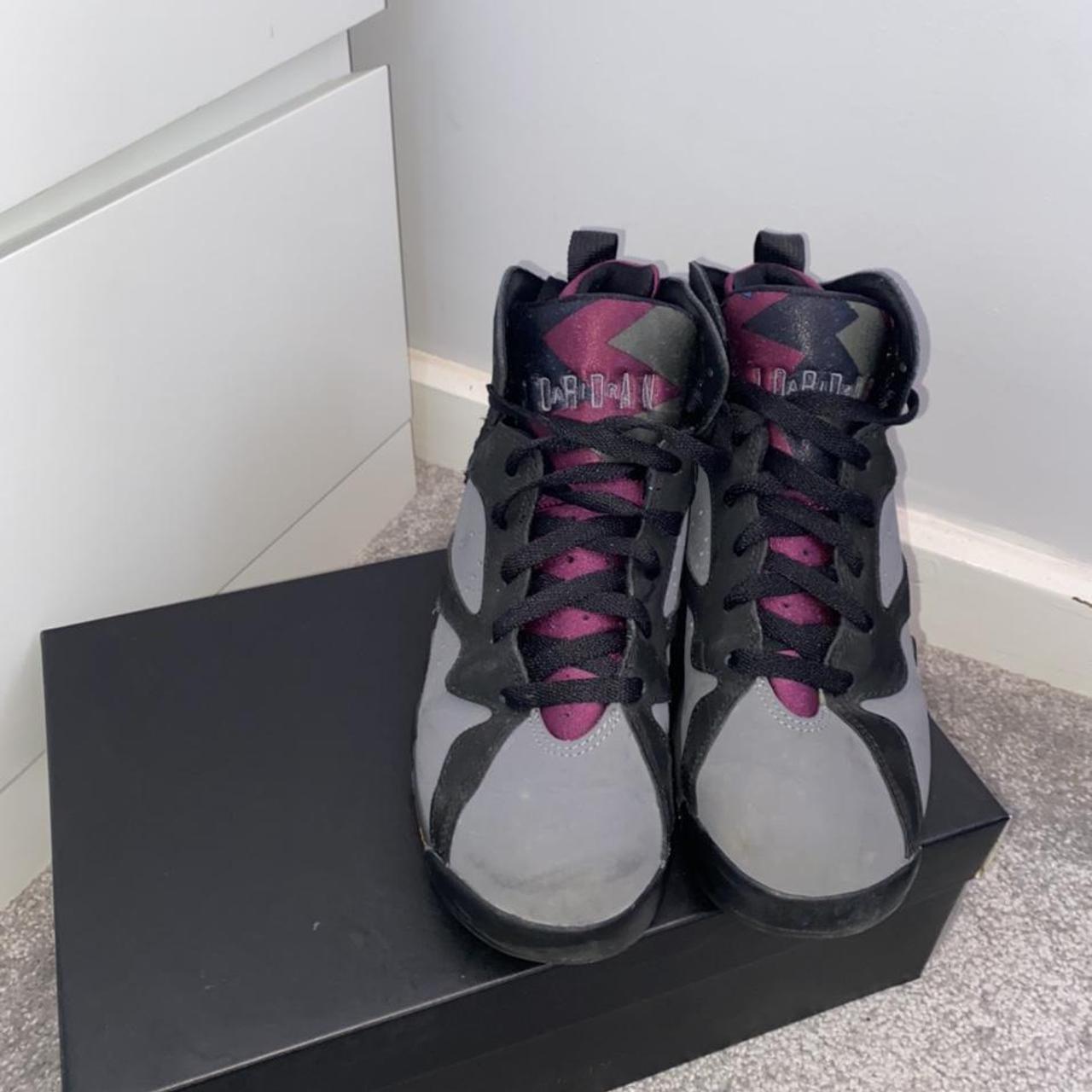 bordeaux 7 size 12
