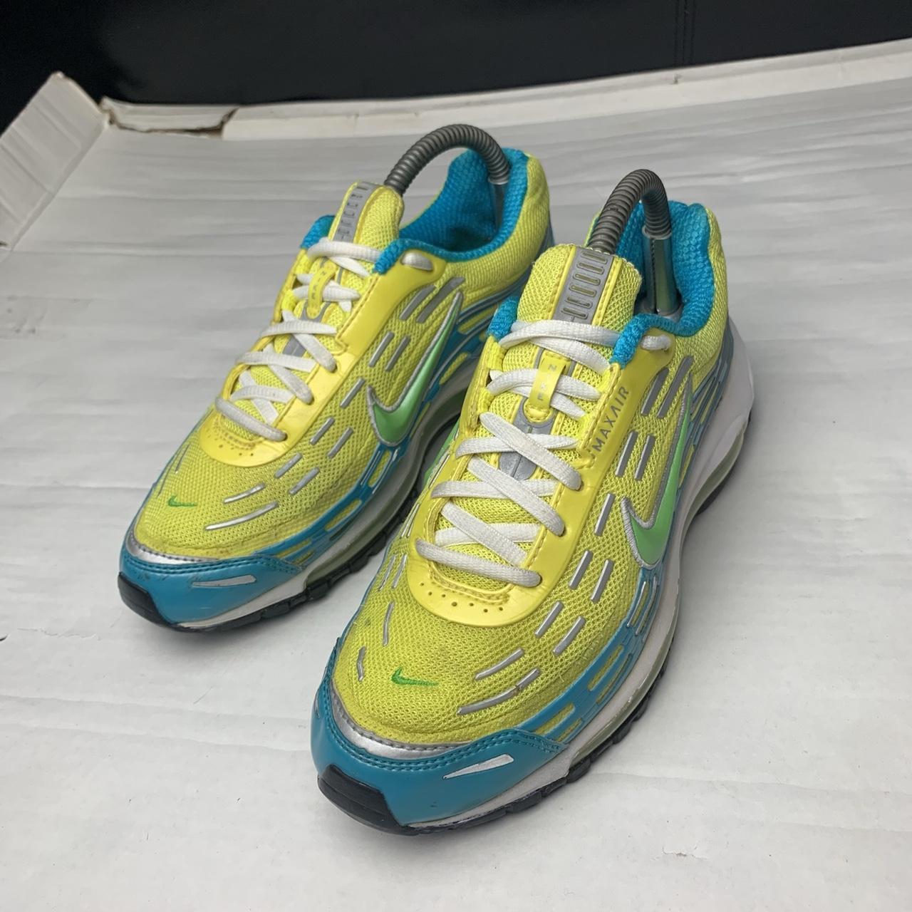 Nike tl deals blue and yellow