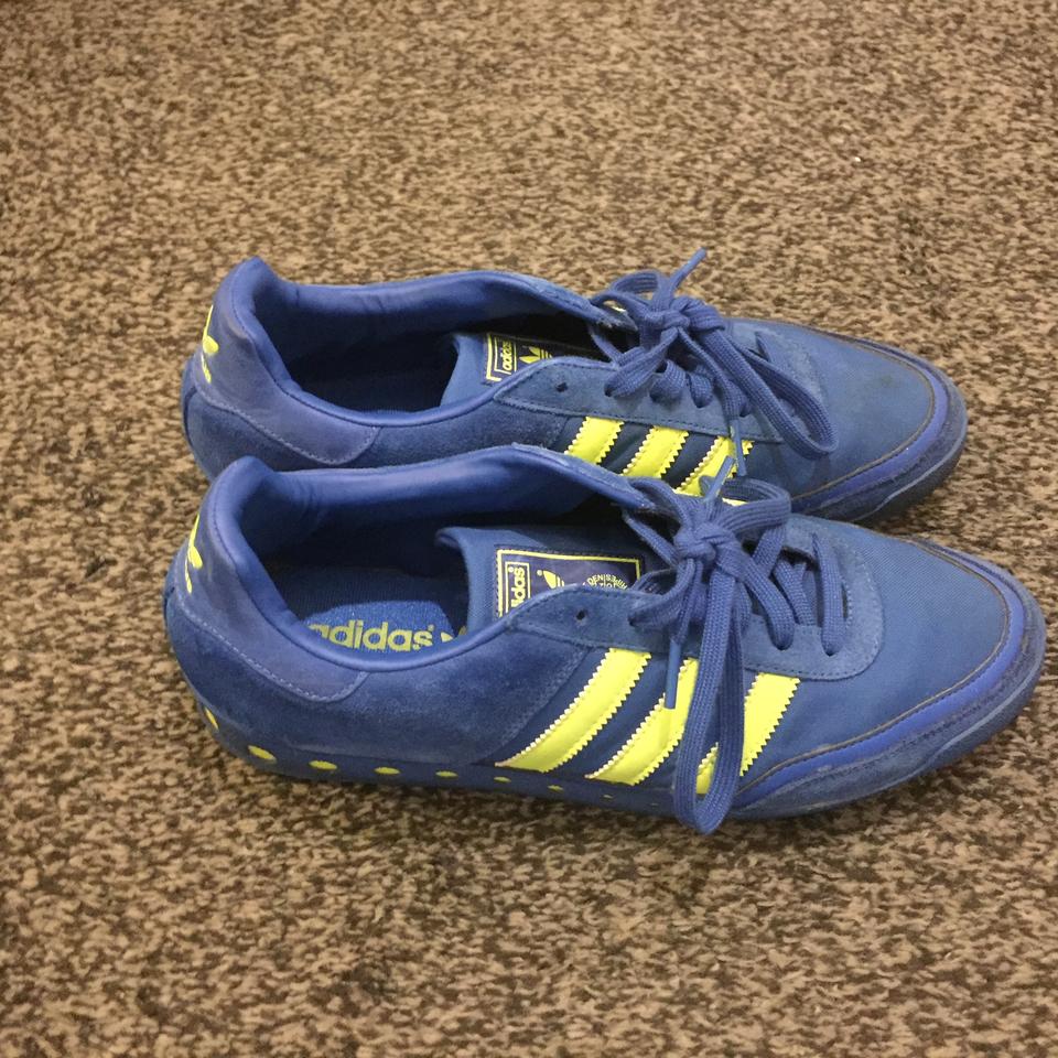 Adidas blue and yellow on sale trainers