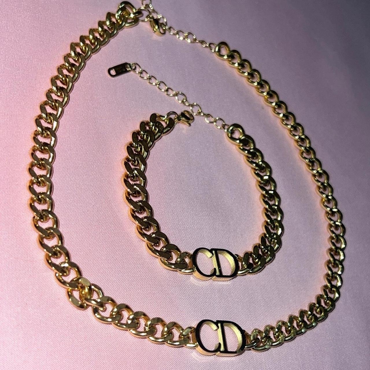 STAINLESS STEEL GOLD NECKLACE & BRACELET SET Depop