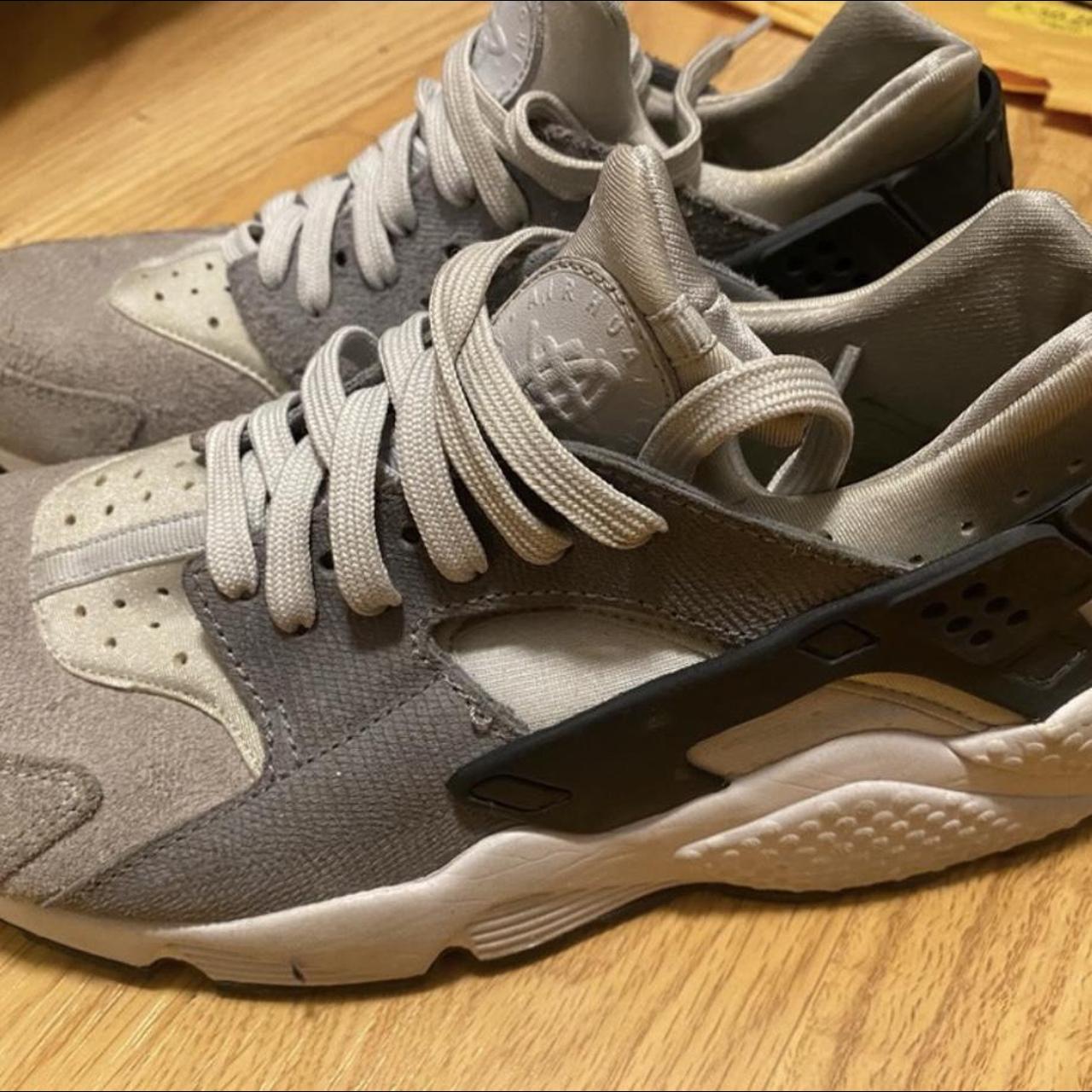 nike huarache size 9.5