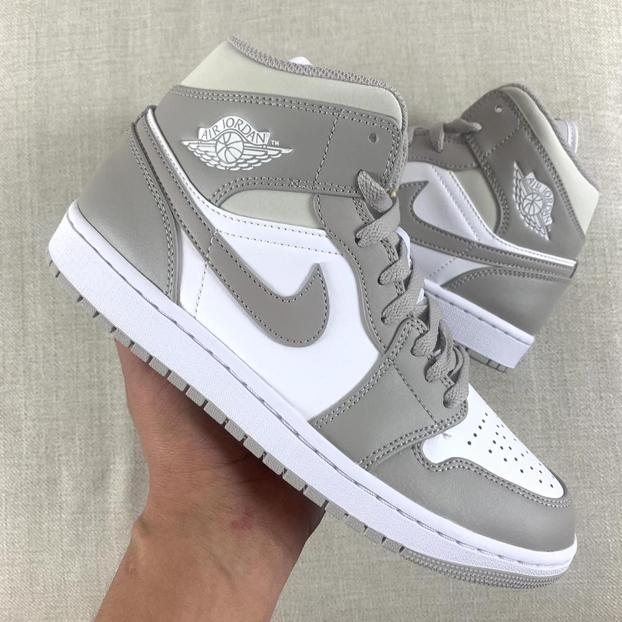 air jordan 1 mid fossil