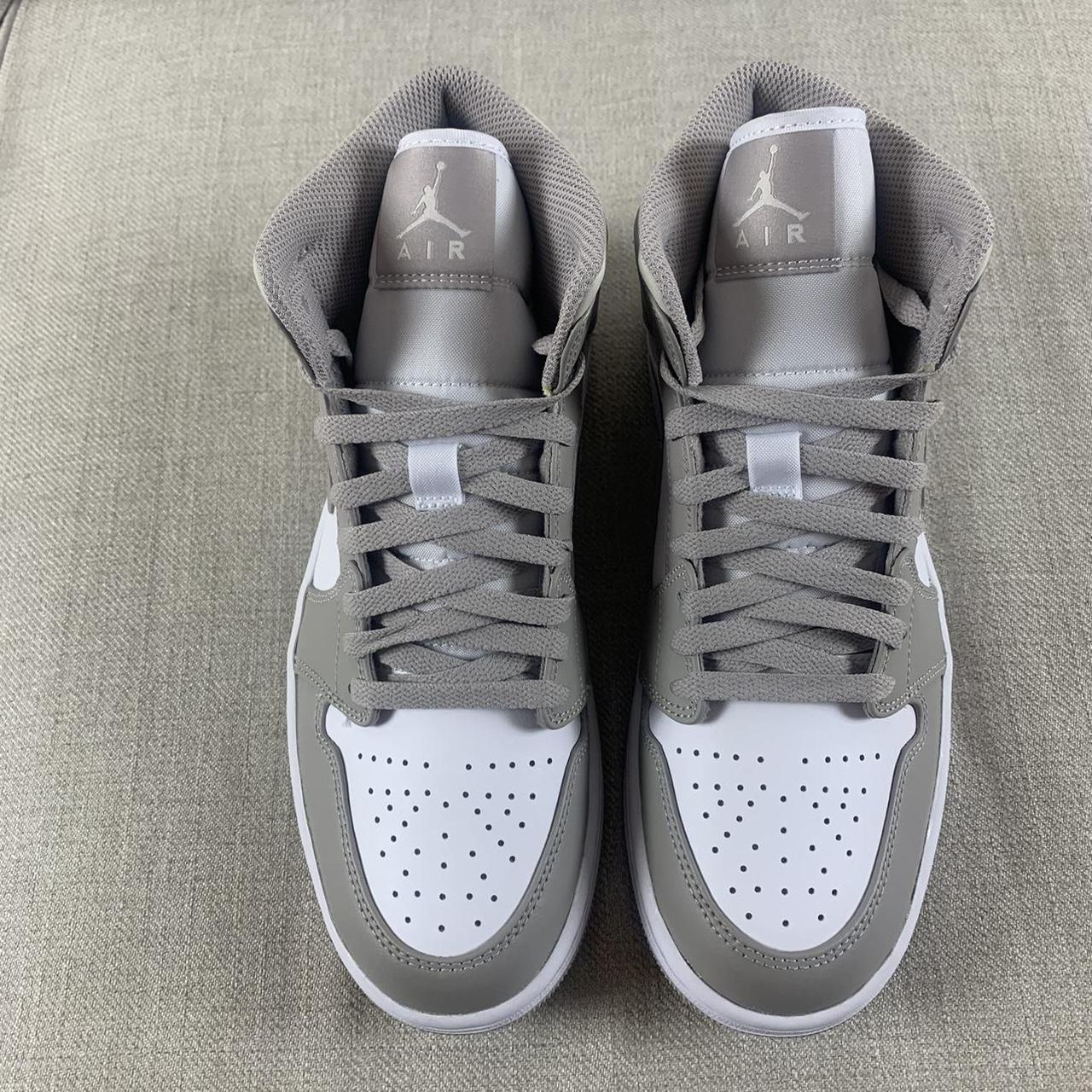 jordan 4 fossil on feet