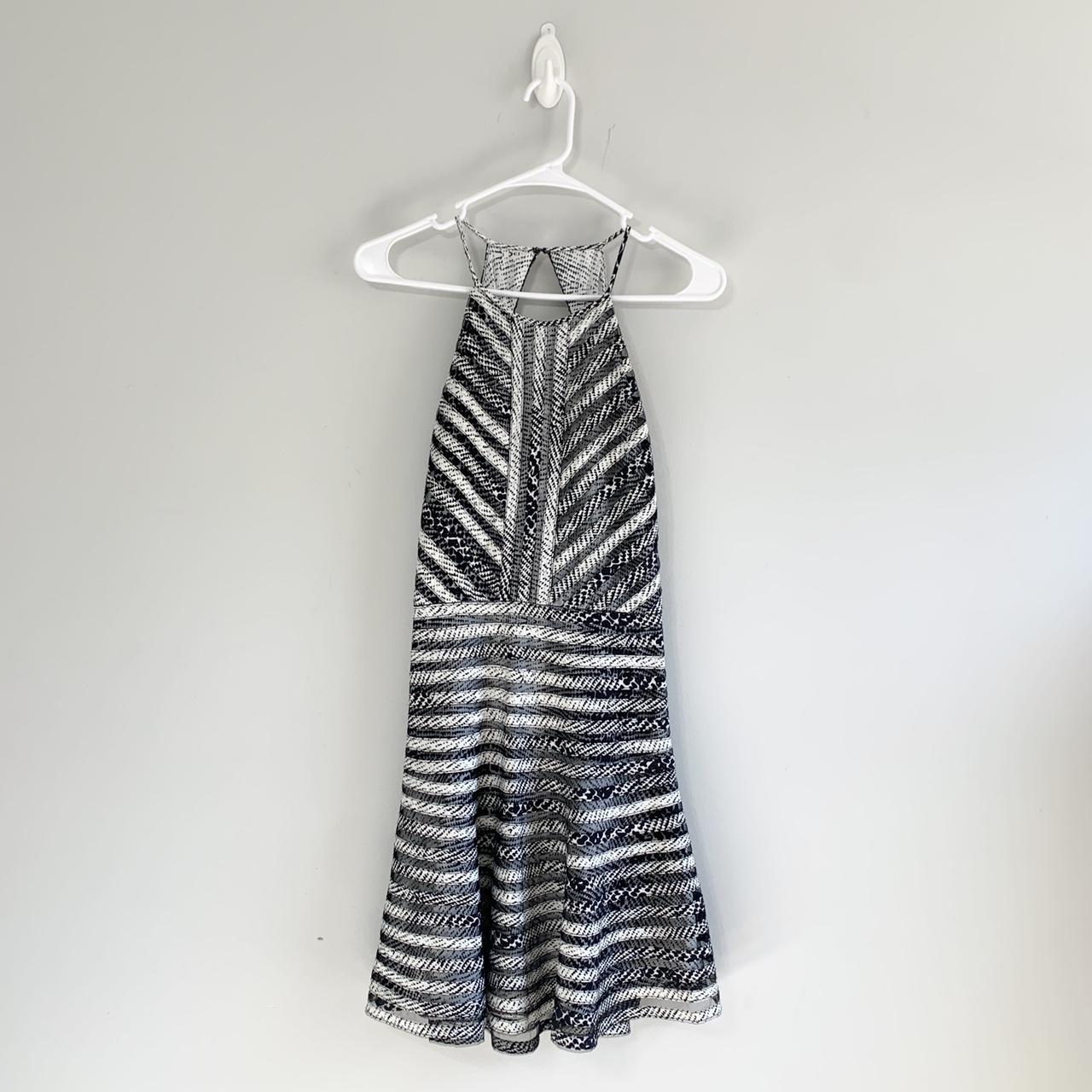 Parker black outlet and white dress