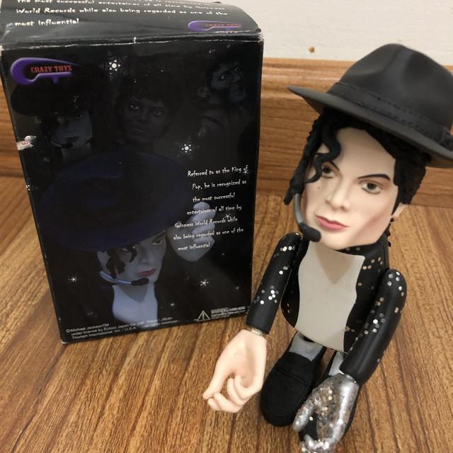 Crazy toys best sale michael jackson