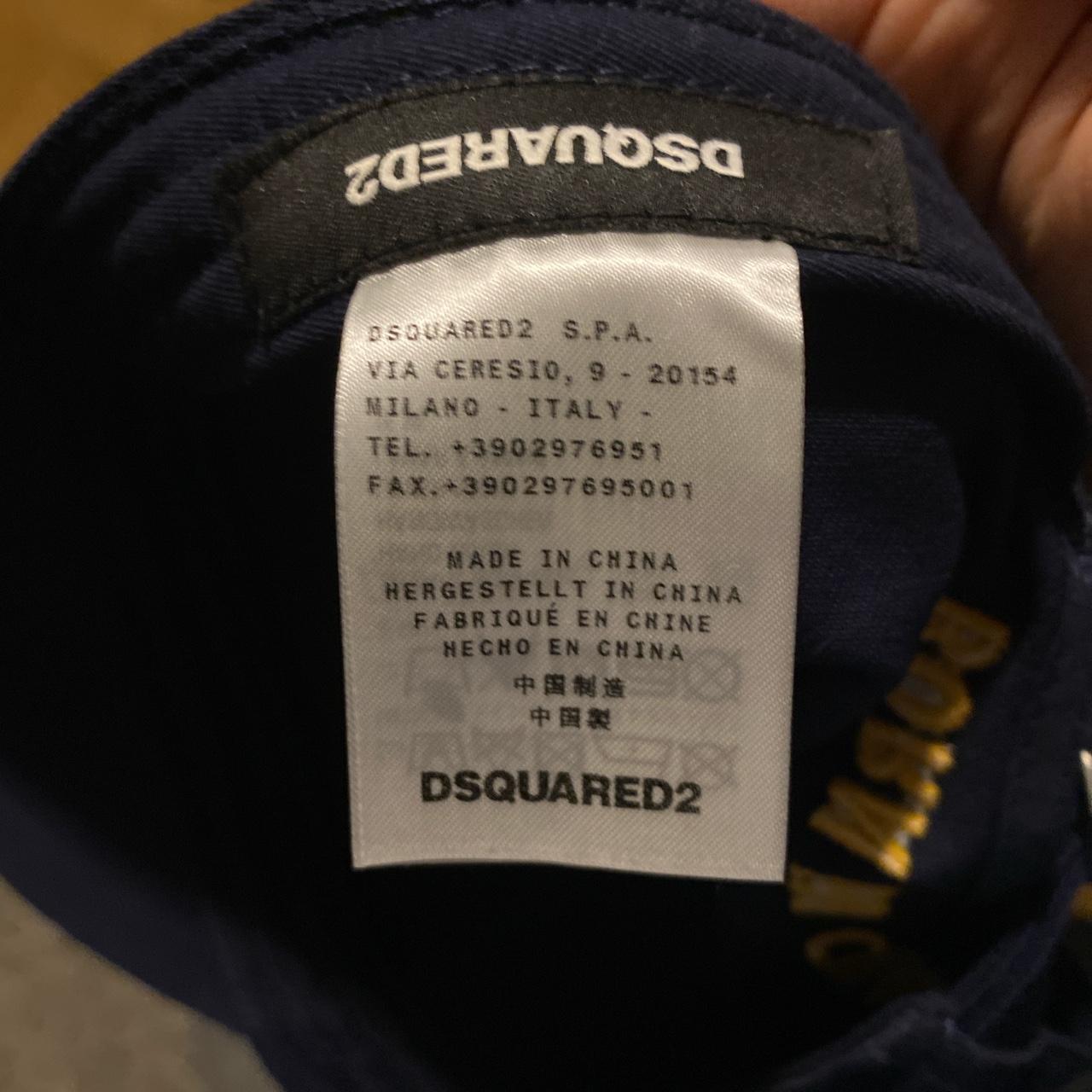 dsquared cap label