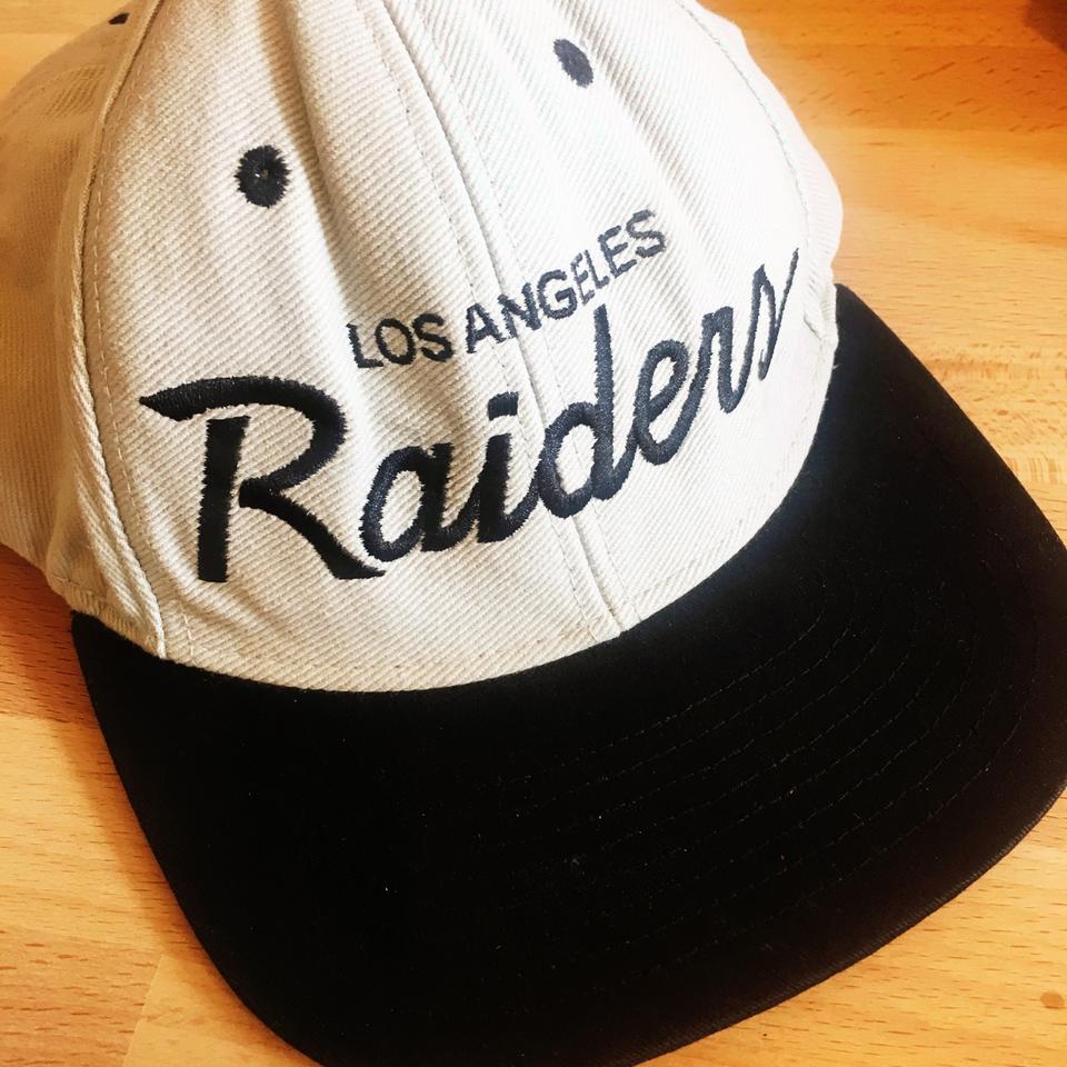 Reebok, Accessories, Nfl Vintage Collection Reebok Los Angeles Raiders  Snapback Cap