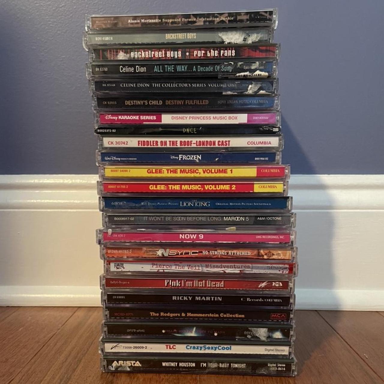 Lot of Misc 16 Music CDs Available as a whole lot... - Depop