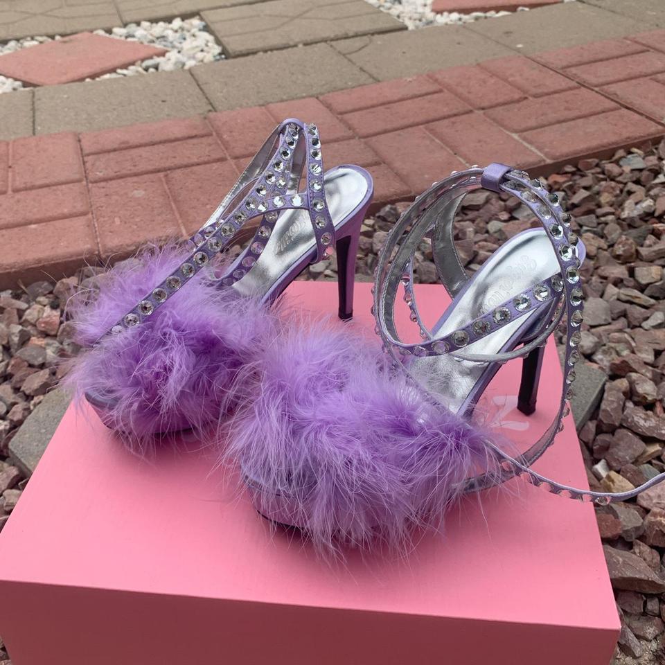 Purple hot sale fluffy heels