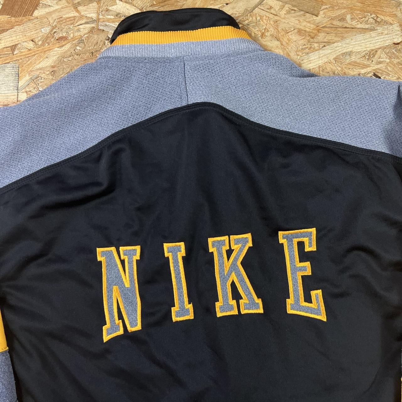 nike tracksuit baggy