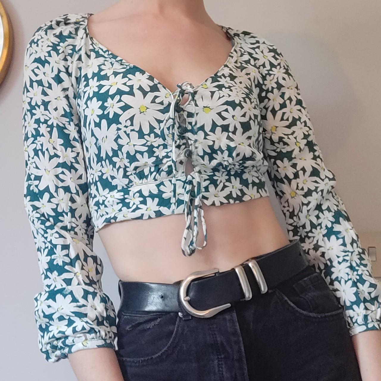 zara daisy crop top