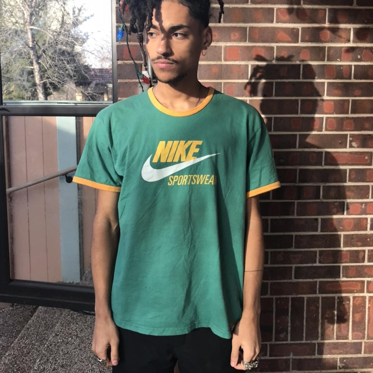 vintage nike t shirt mens