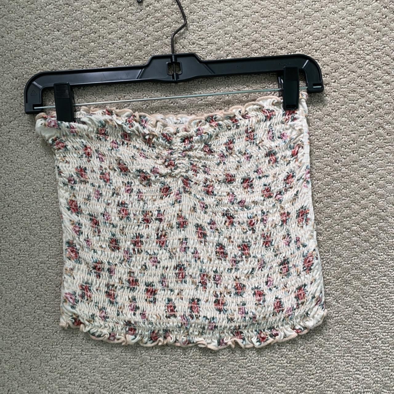 FREE SHIPPING!!! Urban Outfitters floral pink... Depop