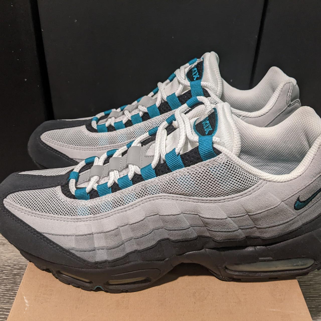 nike air max 95 neon backpack