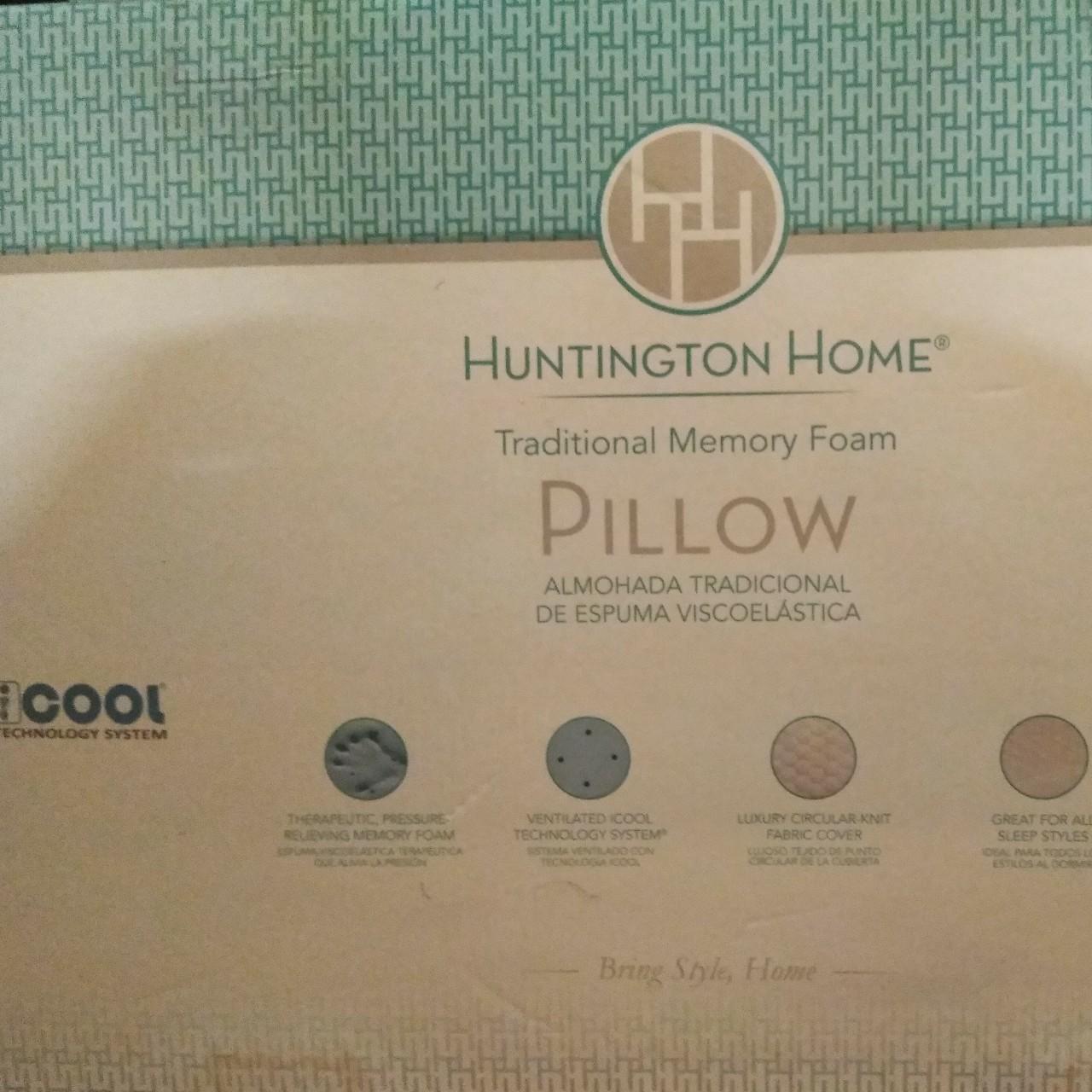 Huntington home hot sale memory foam pillow